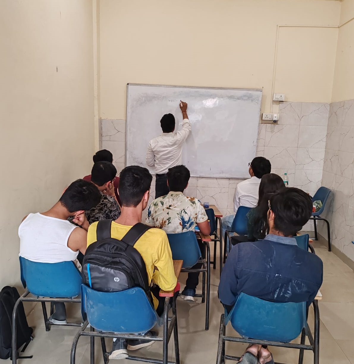 instructor